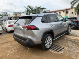 CLEAN FOREIGN USED 2022 TOYOTA RAV4  PRICE: 39M