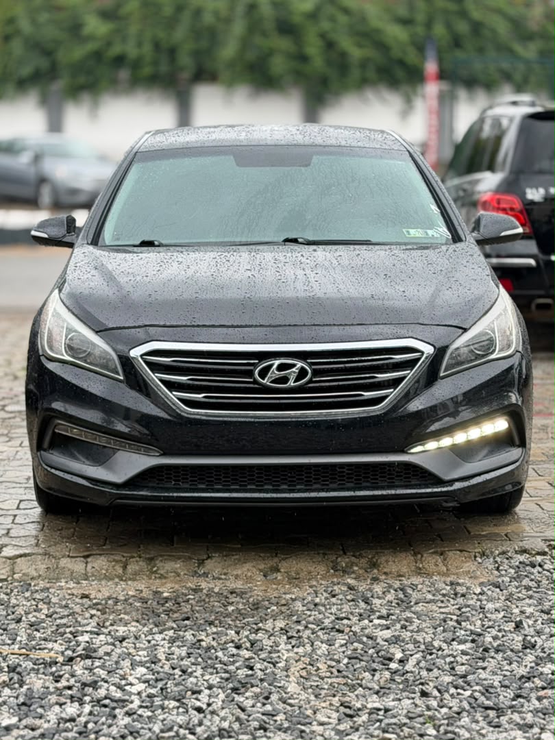 
								CLEAN FOREIGN USED 2016 HYUNDAI SONATA SPORT PRICE: 14M full									