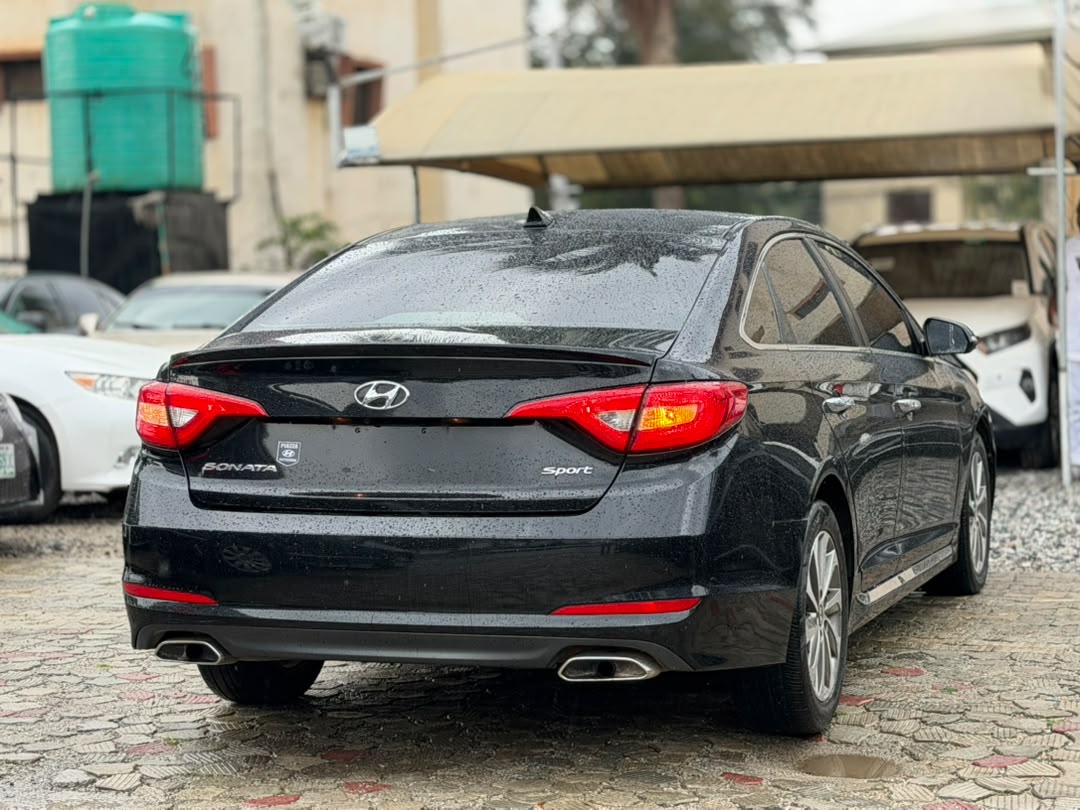 
								CLEAN FOREIGN USED 2016 HYUNDAI SONATA SPORT PRICE: 14M full									