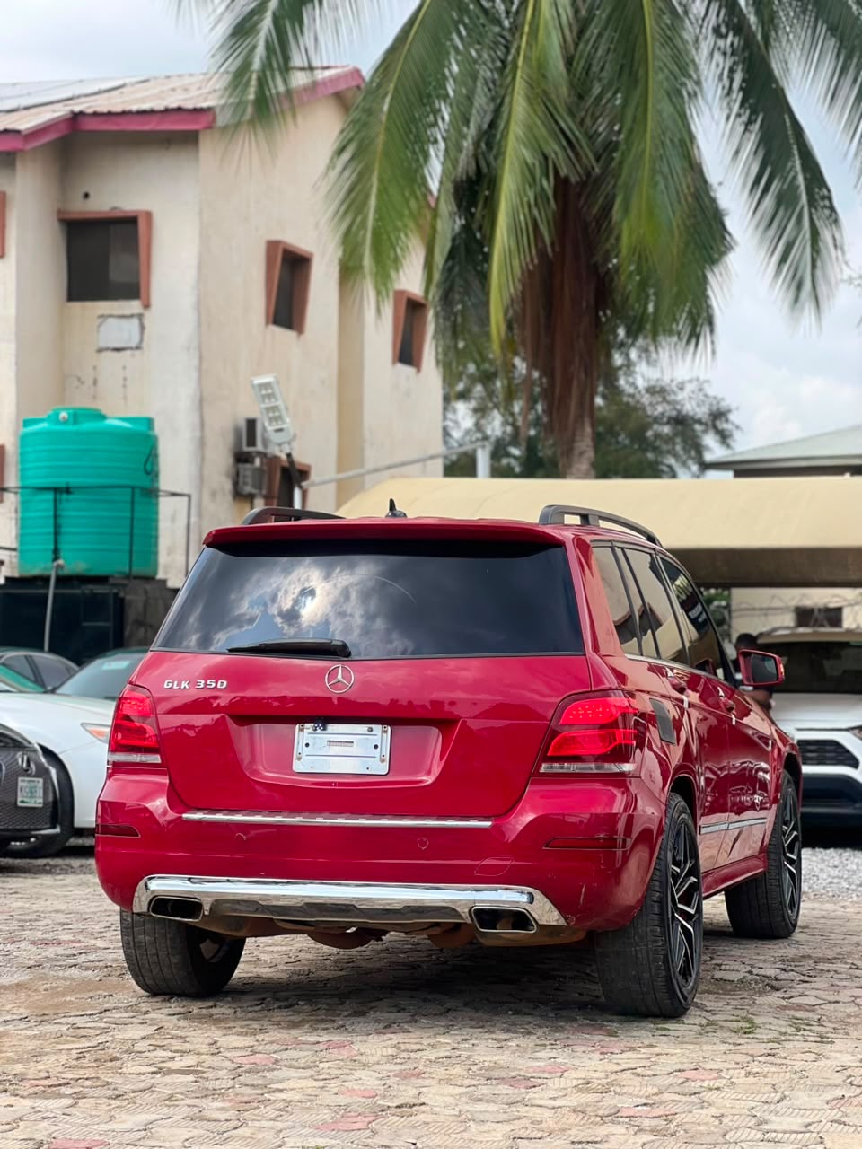 
								BELGIUM GRADE FULL OPTION 2013 MERCEDES GLK  PRICE: 13M full									