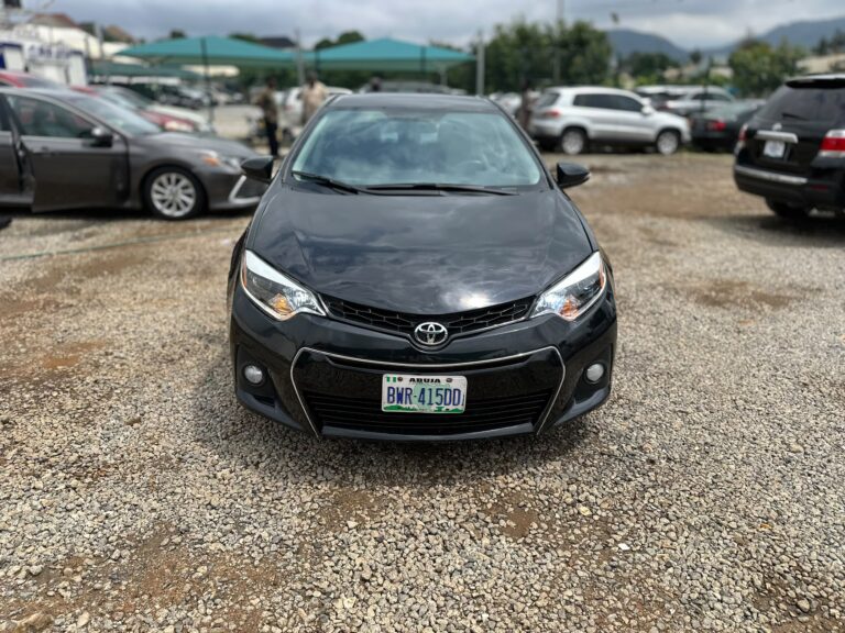 2015 TOYOTA COROLLA SPORTS USED BUT IN PRISTINE CONDITION GOING FOR JUST   💰9.7M 📍ABUJA GWARINPA