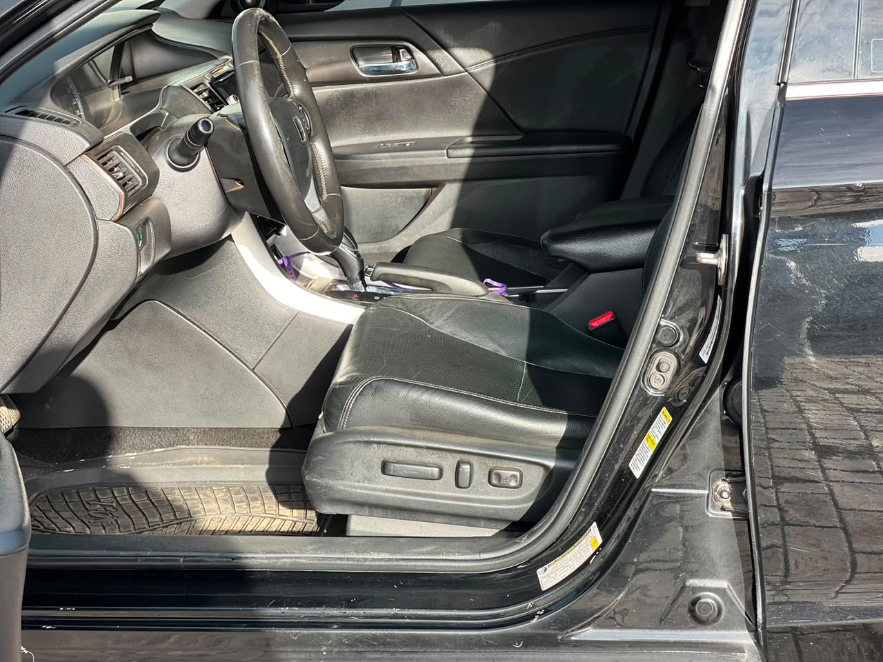 
								Super clean Honda accord 2014-15 model keyless entry double Screen, with everything working perfectly going for 10.9m full									