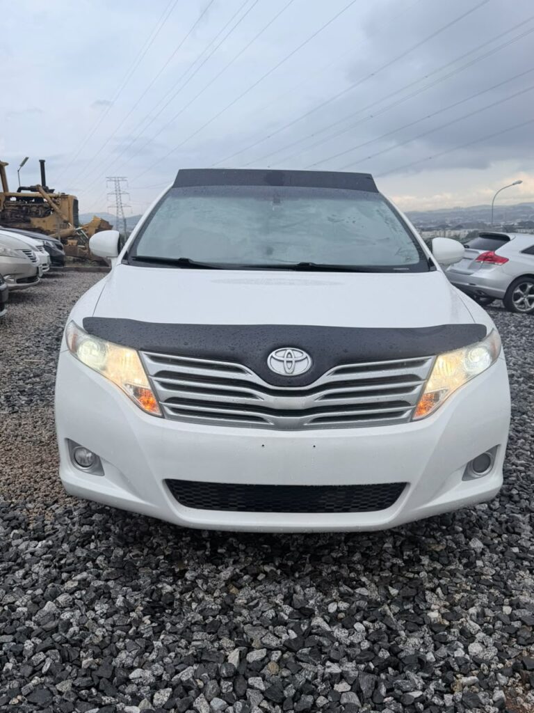 DIRECT BELGIUM 2012 TOYOTA  VENZA WITH REVERSE CAMERA 📷 KEYLESS AND A CLEAR 2026 DUTY✅ HEADED FOR 16.8MILLION NAIRA ONLY
