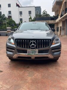 Distress sale 2012 ML350 price 14m owner last buy and drive come with my Sambo