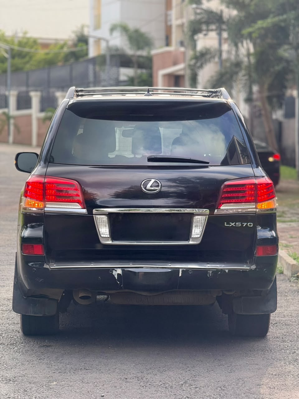 
								EXTREMELY SHARP 2015 LEXUS LX570⚡⚡ WITH PROPER DOCUMENTATION  PRICE:27M 📍ABUJA full									