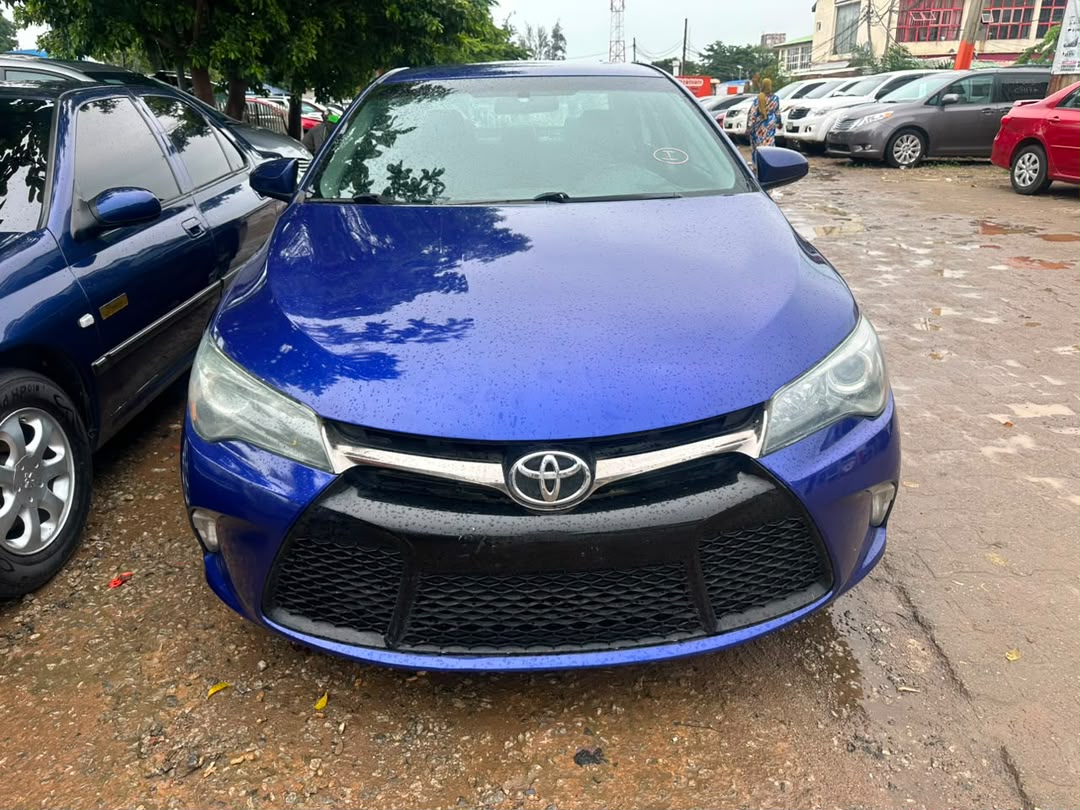 
								Distress Sell Foreign Used Toyota Camry 2016 SE for just 13.9m Abuja full									