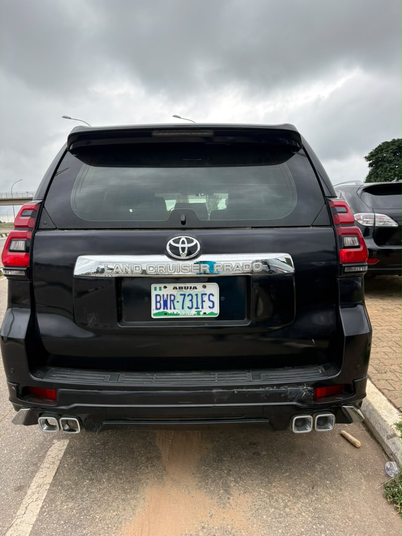 
								Giveaway Deal‼️‼️‼️ Carefully Used Toyota Prado 2014 Facelifted to 2020 Going For Just 21.5m Net with sambo owners house Abuja📍 ZERO CHAIN DEAL full									
