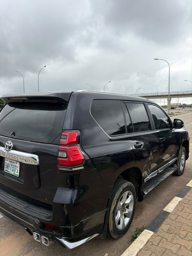 
								Giveaway Deal‼️‼️‼️ Carefully Used Toyota Prado 2014 Facelifted to 2020 Going For Just 21.5m Net with sambo owners house Abuja📍 ZERO CHAIN DEAL full									