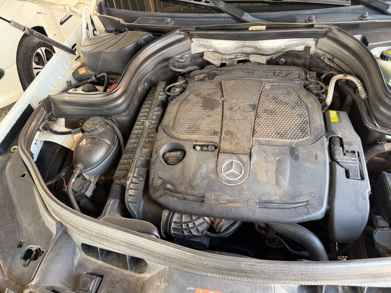 
								Giveaway Deal‼️‼️‼️ (Accident Free) Carefully Used (3months Registered) 2014 Mbenz Glk 350 car is first body (Nothing To Fix) Black Engine Fullest Option (Power Booth & Double Pano) with duty going for just 13.7m with sambo Lugbe Abuja📍 ZERO CHAIN DEAL full									