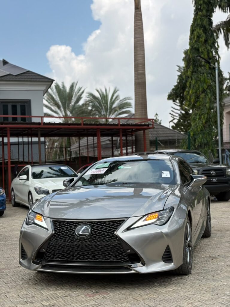 FOREIGN USED 2017 LEXUS RC300 Location: Gwarinpa!  Price 45million