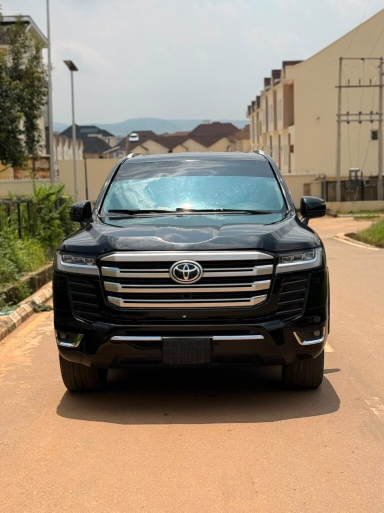 Toyota Land Cruiser 2010 upgrade to 2022 going for just 45M