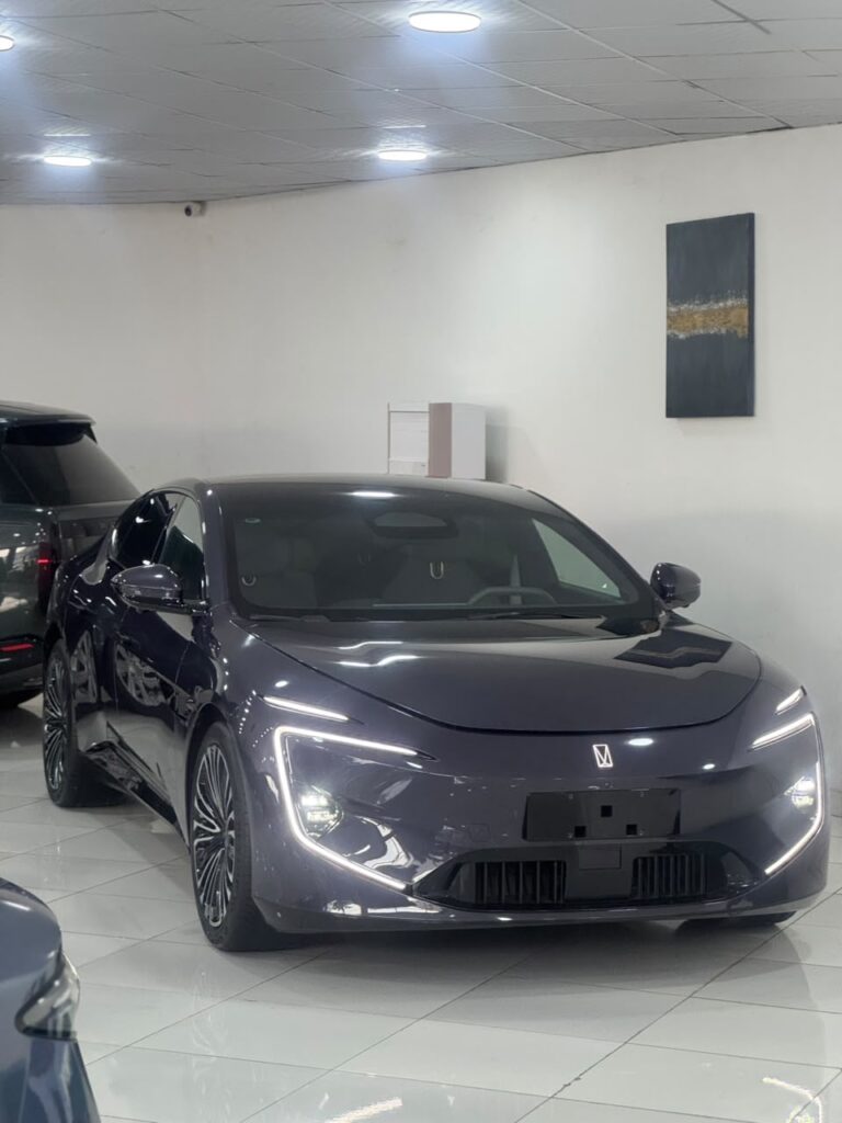 Brand new Avatar 12   Going for 100m  Abuja