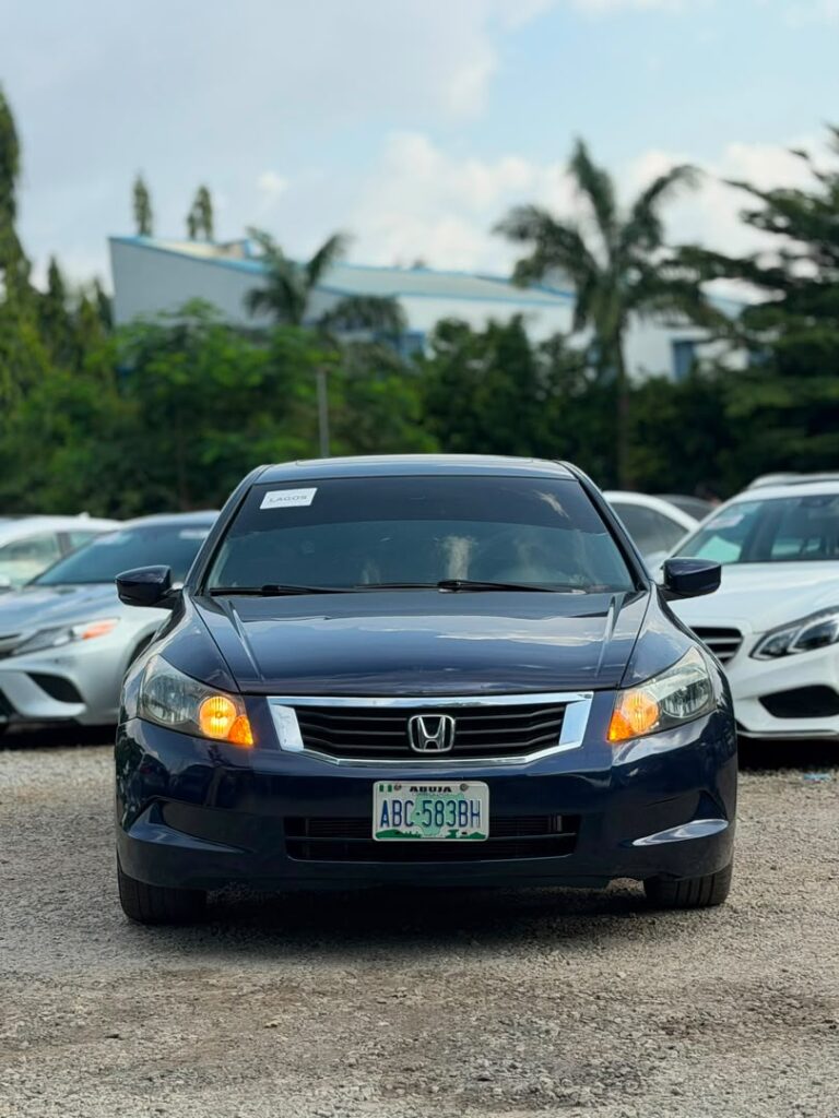 Extremely Clean used Honda Accord 2009 EX for just 5.9m Abuja