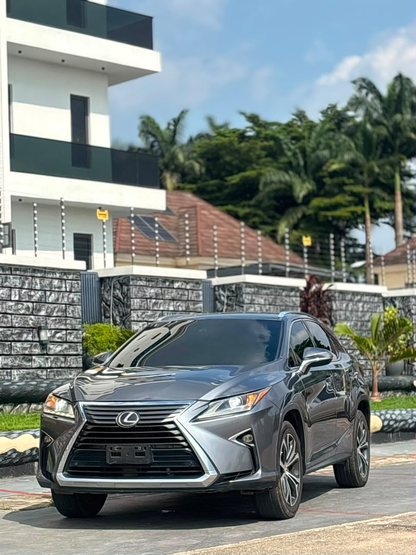 
								DISTRESS ‼️ DIRECT BELGIUM 🇧🇪 ALIKE UNREGISTERED 2016 LEXUS RX350 (FULLEST OPTIONS) ORIGINAL DUTY✅ KEYLESS ‼️ SUN ROOF ‼️ MOUSE‼️ NAVIGATION SCREEN‼️ POWER BOOT ‼️ PARK ASSIST ‼️AND LOT MORE.. HEADED FOR 27.8MILLION NAIRA ONLY full									