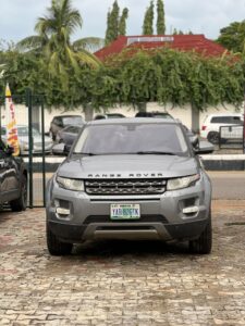 2014 unregistered Range Rover  Everything working well Buy and drive nothing, nothing to fix. 📍Abuja 💰8.5M