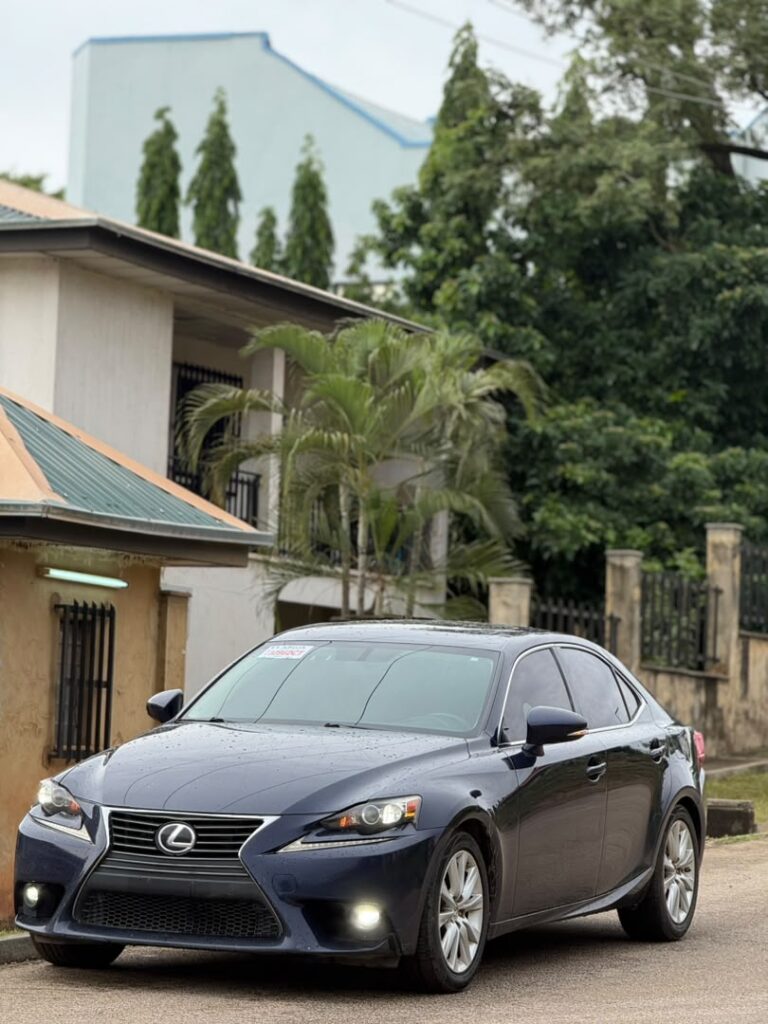 Distress Sell Foreign Used Lexus IS250 2015 for just 17.9m Abuja