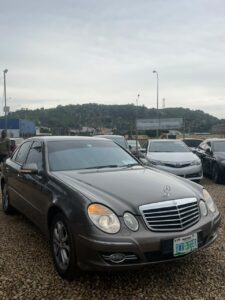 Belgium standard 🔥less than a Year used 2002 MERCEDES BENZ E200//Kompressor//with untempered SYSTEM   duty 💯 Engine and gearbox 💯 Price:7mlast ✅ Location Gwarinpa Abuja