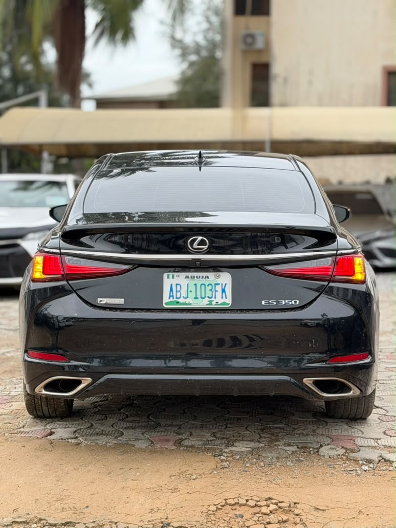 
								BELGIUM STANDARD 2019 LEXUS ES350 FSPORT, DECEMBER 2025 DUTY PRICE: 33M full									