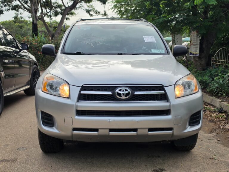 Quickest Deal: Extremely clean highest grade foreign used 2012 on belt Toyota RAV4 with JULY 2026 duty going for just 13m only Location Abuja deal