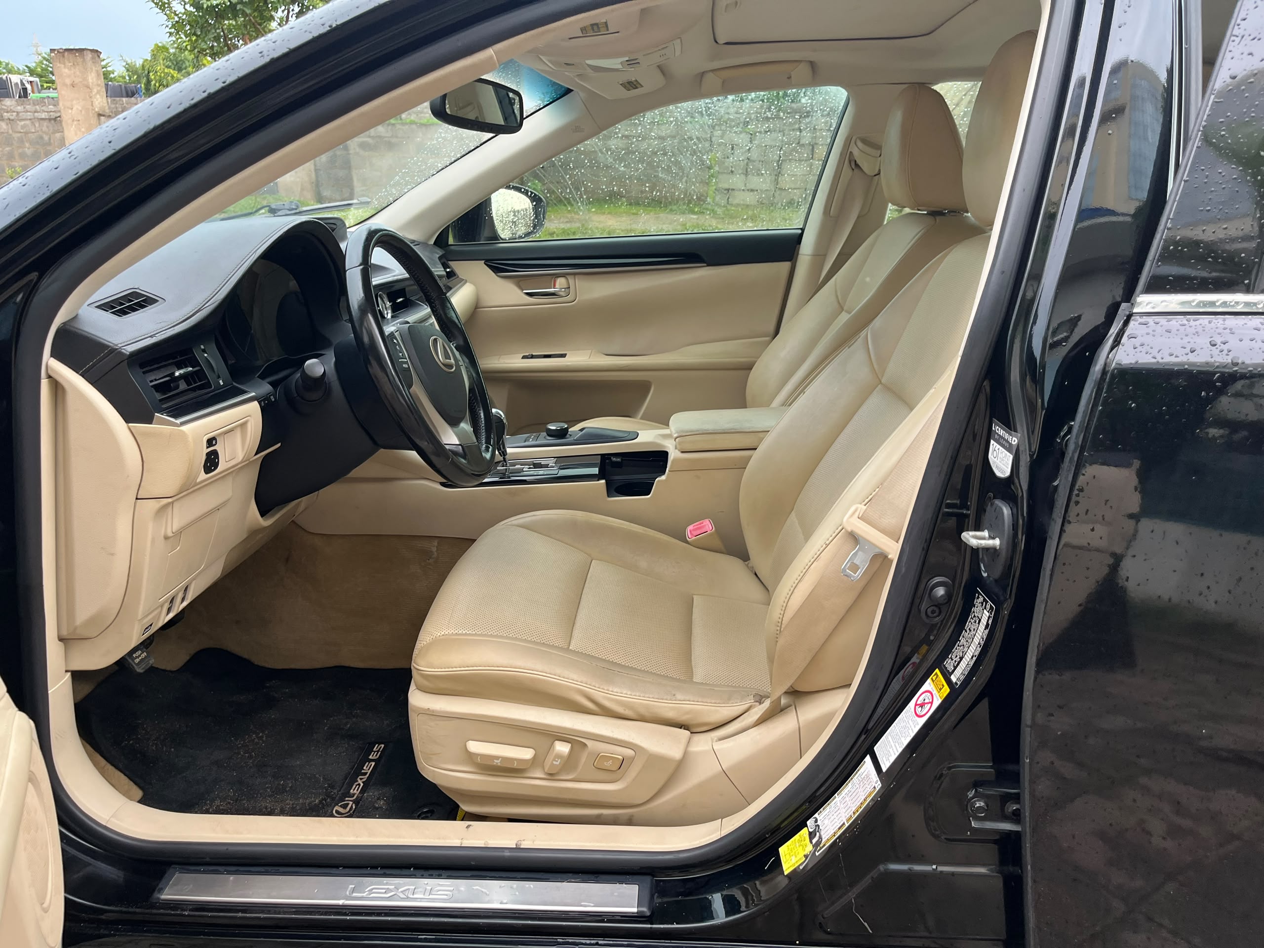 
								2015 LEXUS ES350 Direct Belgium Buy & Drive,Notin to fix Android Screen,reverse 📸 Engine,Gear,Ac okay 8 17m to d owner 200k settlement full									