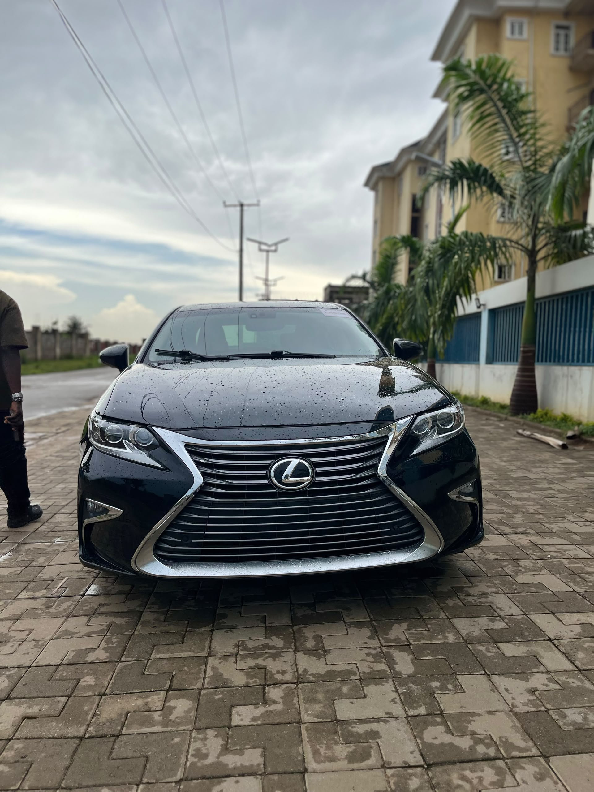 
								2015 LEXUS ES350 Direct Belgium Buy & Drive,Notin to fix Android Screen,reverse 📸 Engine,Gear,Ac okay 8 17m to d owner 200k settlement full									