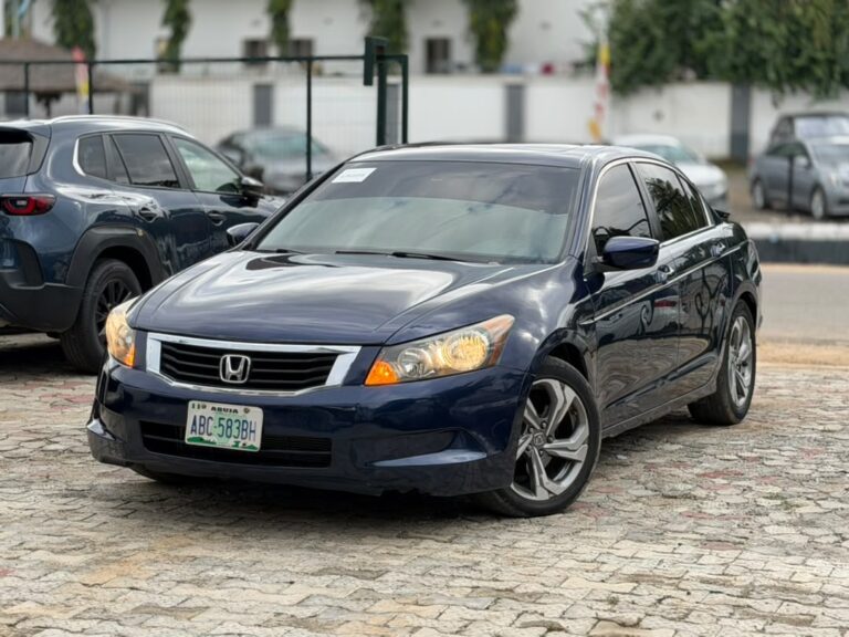 WELL MAINTAINED CLEAN 2008 HONDA ACCORD EXL  PRICE : 5.5M