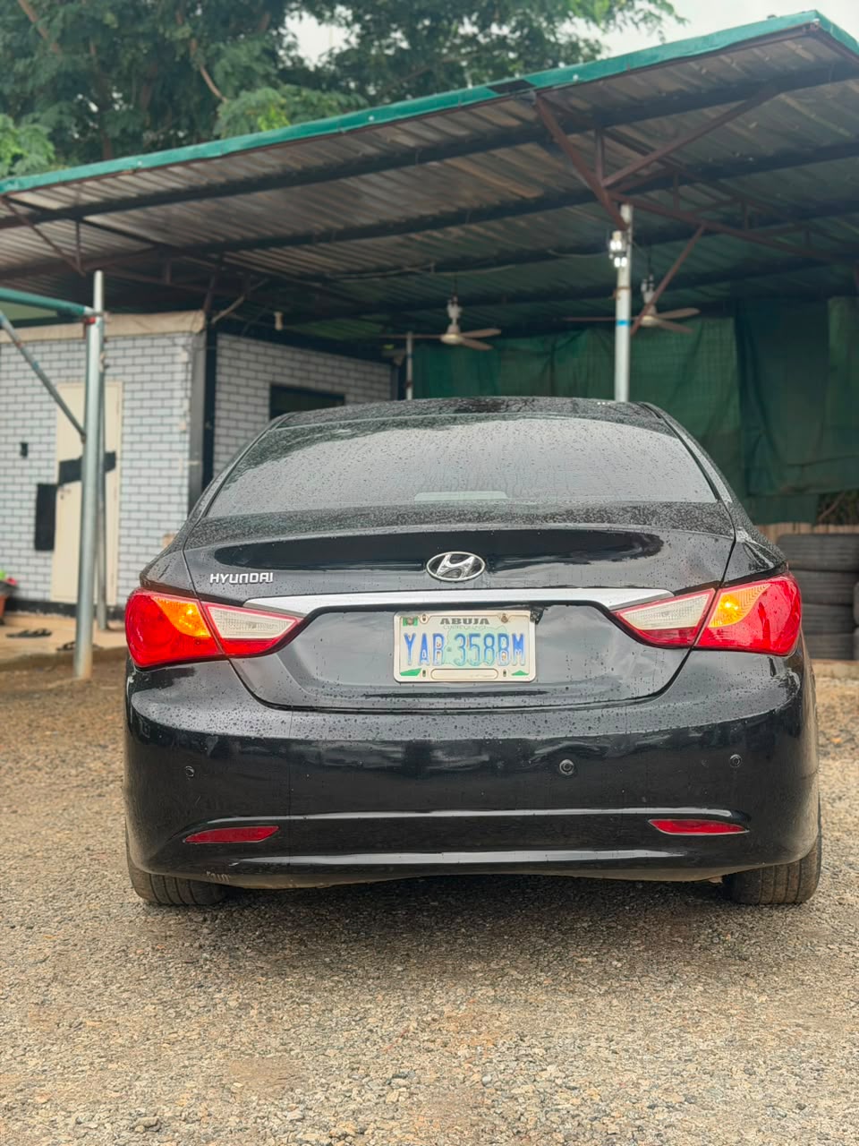 
								Clean used 2012 Hyundai sonata for 6.9m Abuja full									