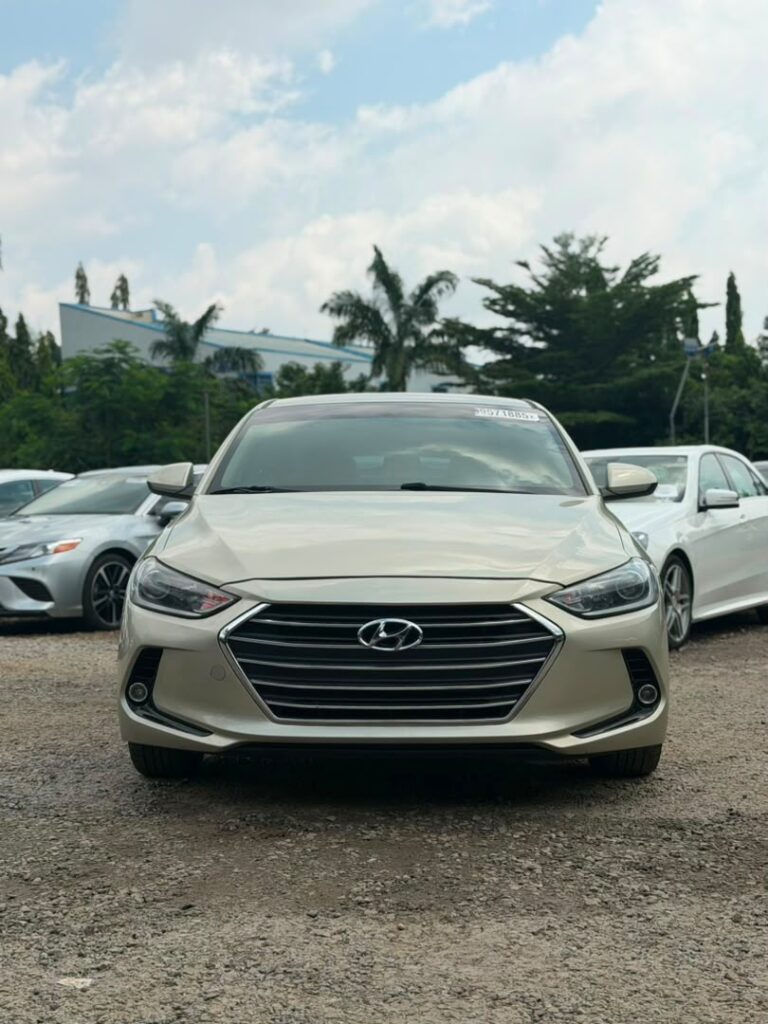 Foreign used 2015 Hyundai Elantra for 16.5m Abuja