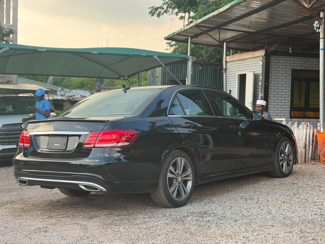 
								Foreign used 2015 E350 Benz for 19.9m Abuja full									