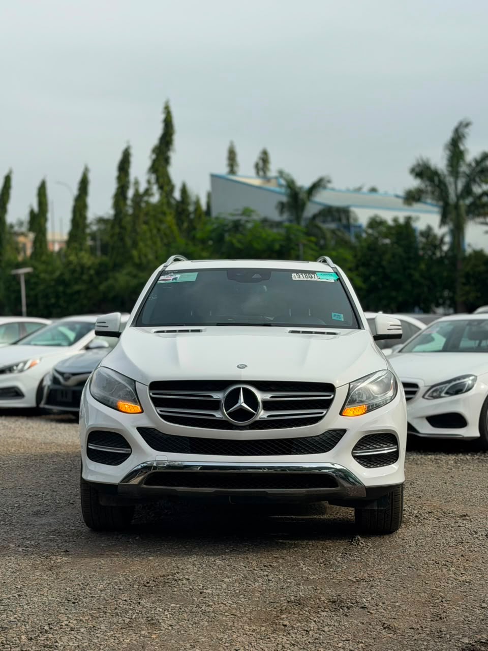 
								Distress Foreign used 2016 GLE350 Benz for 33m Abuja full									