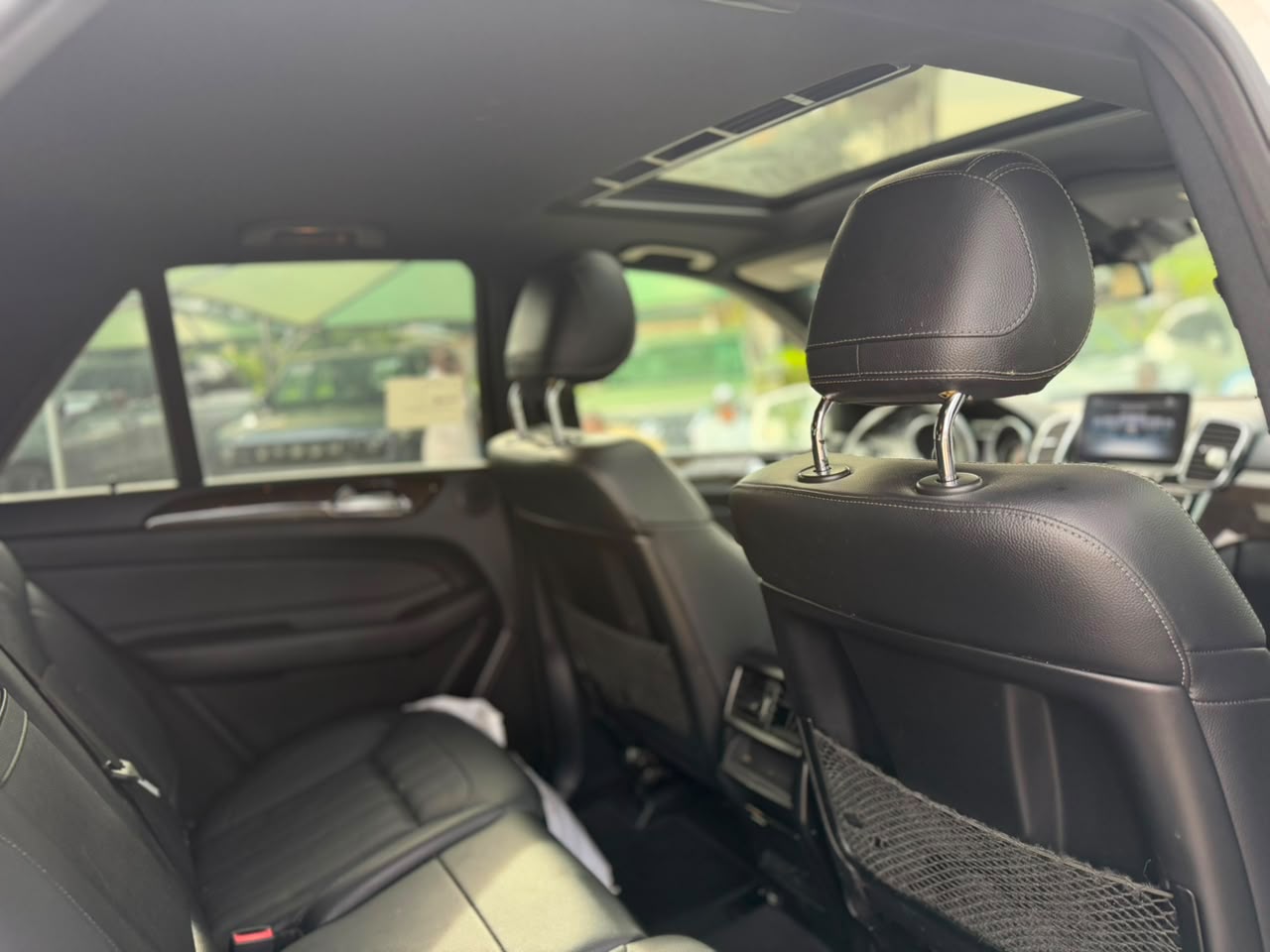 
								Distress Foreign used 2016 GLE350 Benz for 33m Abuja full									