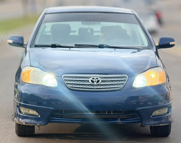 NEATLY USED 2007 TOYOTA COROLLA S IN GOOD CONDITION WITH PROPER DOCUMENTATION UNTAMPERED SYSTEM GOING FOR 5.5M ABUJA DEAL