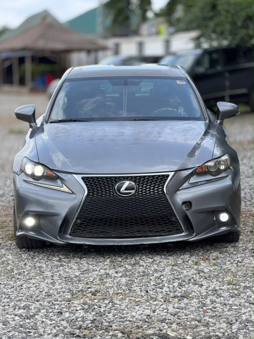 
								WELL MAINTAINED 2014 LEXUS IS250 FSPORT  PRICE: 16.5M full									