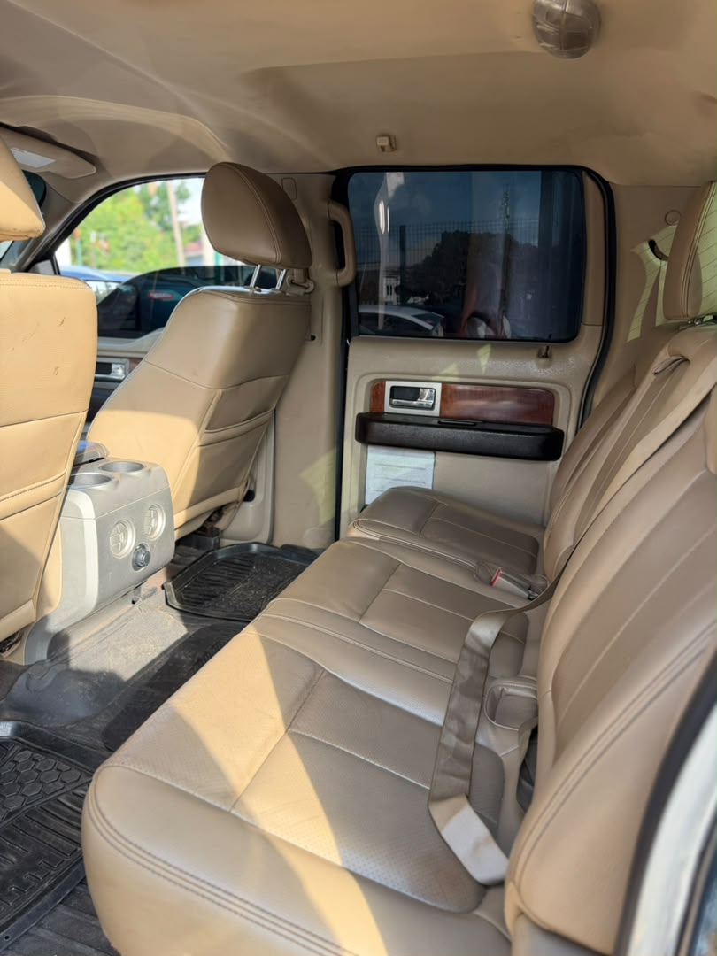 
								NEATLY USED FORD 2009 F150 PRICE: 11.5M full									