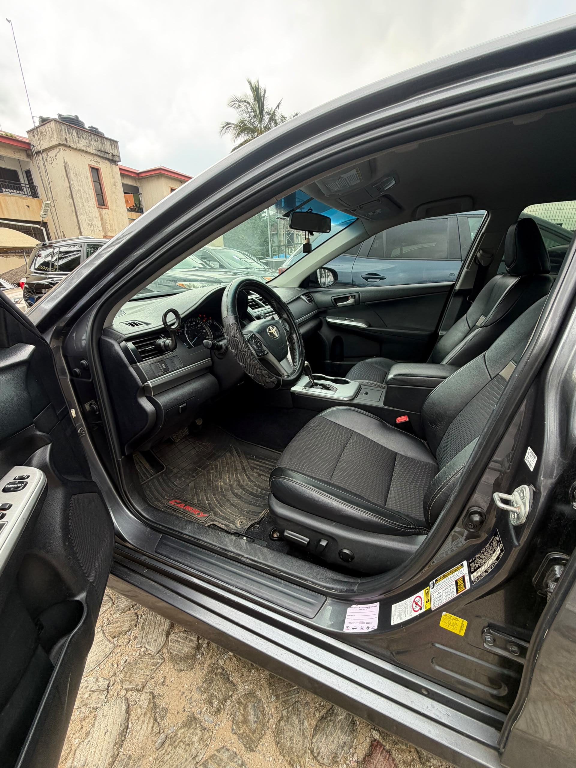 
								QUICK SALE!! 🚨  Clean Used 2013 Toyota Camry 🚘 Neatly maintained • Buy & Drive • Everything working perfectly.  💰 ₦9.5 Million 📍 Abuja full									