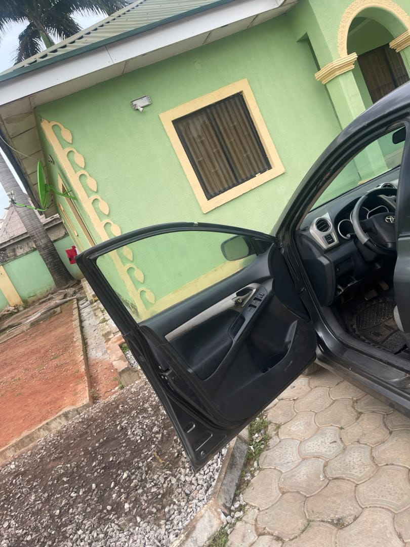 
								Distress sweet toyota matrix 2010 everything blessed ac freezing first body 4.6m early morning deal 📢 Abuja full									