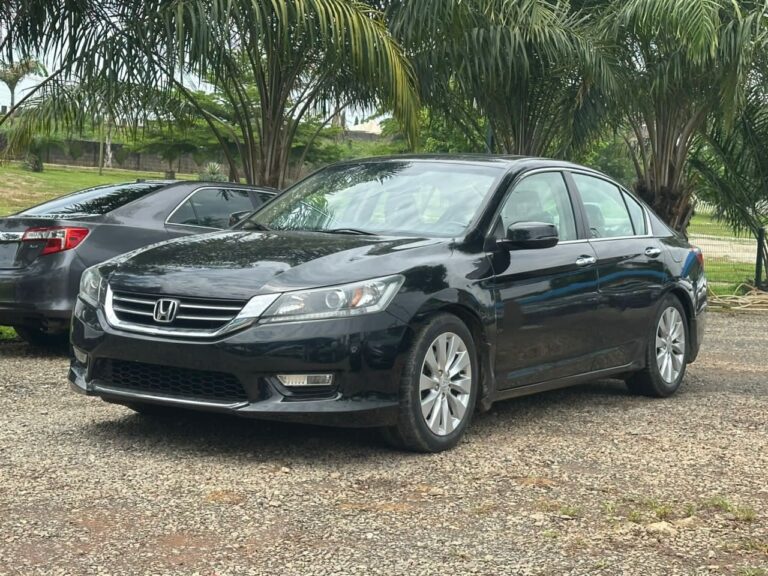Giveaway Deal‼️‼️‼️ Foreign Used 2014 Honda Accord EXL with Original 2026 Custom Duty (Keyless, Double Screen & Sunroof) going for just 13.9M Net with me (Moveable) owners house Abuja📍 ZERO CHAIN DEAL