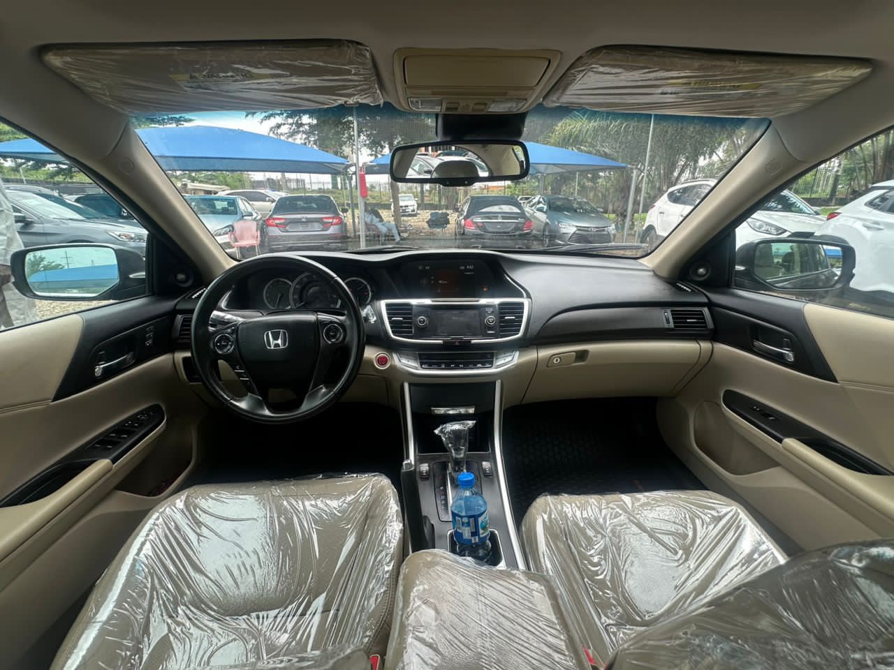 
								Giveaway Deal‼️‼️‼️ Foreign Used 2014 Honda Accord EXL with Original 2026 Custom Duty (Keyless, Double Screen & Sunroof) going for just 13.9M Net with me (Moveable) owners house Abuja📍 ZERO CHAIN DEAL full									