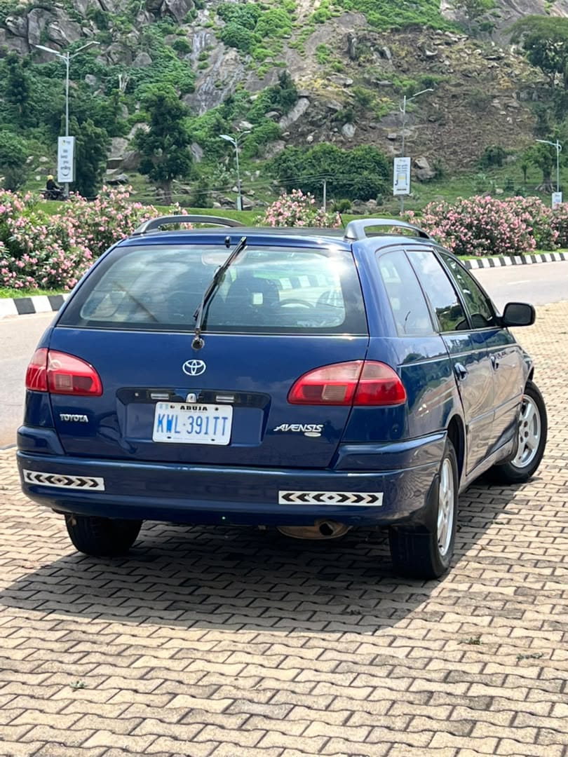 
								Belgium escaped Toyota avensis wagon with original first body and with untemperd Corolla engine and gear AC chilling going for #4m only Abuja deal full									