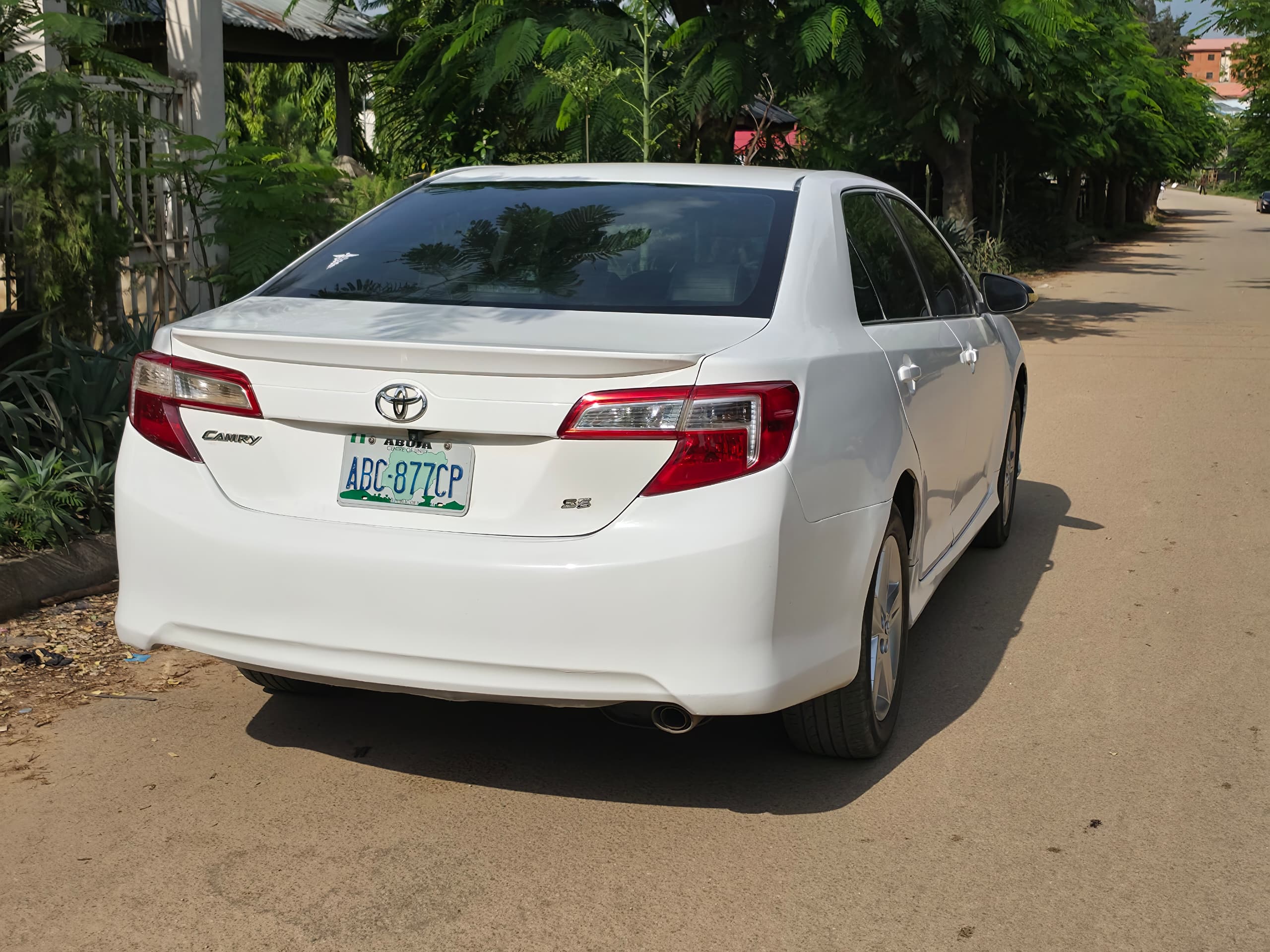 
								AWOOF DEAL ALERT 🔥  Preowned 2013 Toyota Camry 😍 ✅ Untampered engine  ✅ Untampered gear  BELGIUM STANDARD   Going for just ₦9.7m net full									