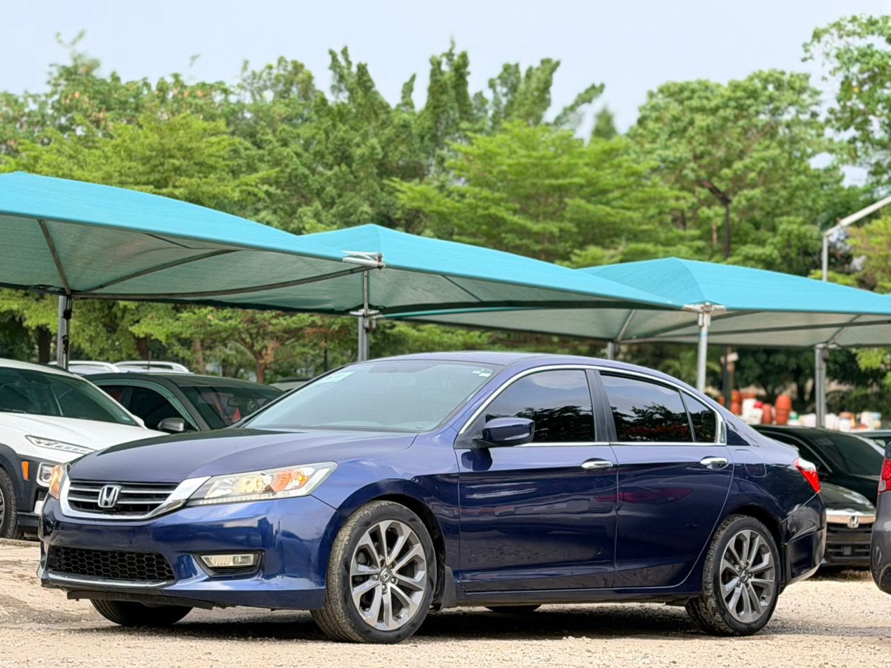 
								On Distress !!! Urgent money  Foreign used Honda accord sport 2014 Accident free for 10.8m Abuja full									
