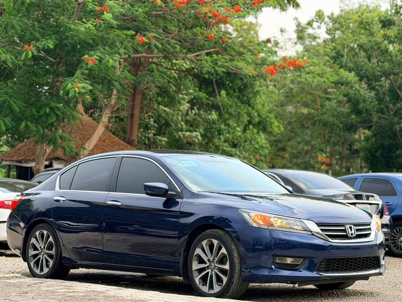 
								On Distress !!! Urgent money  Foreign used Honda accord sport 2014 Accident free for 10.8m Abuja full									