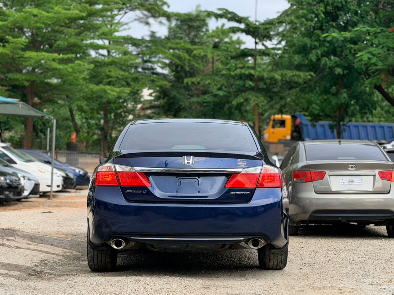 
								On Distress !!! Urgent money  Foreign used Honda accord sport 2014 Accident free for 10.8m Abuja full									