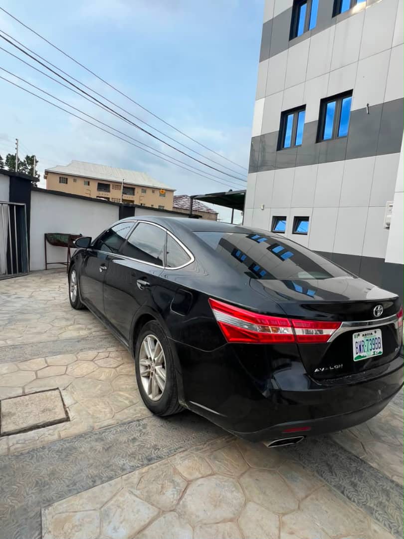 
								Avalon 2014 11m to owner  Buyer settle 200k  Location: Kubwa owner house full									