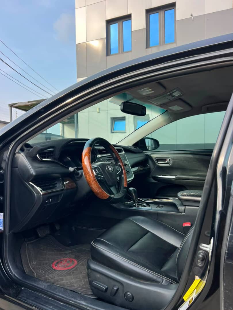 
								Avalon 2014 11m to owner  Buyer settle 200k  Location: Kubwa owner house full									