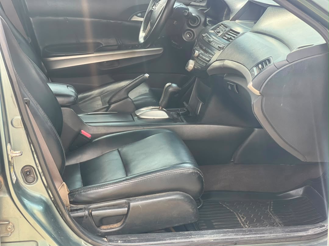 
								DEAL‼️ NEATLY USED 2008 MODEL HONDA ACCORD  ORIGINAL DUTY  CHILLING AC 💰N5,000,000 full									