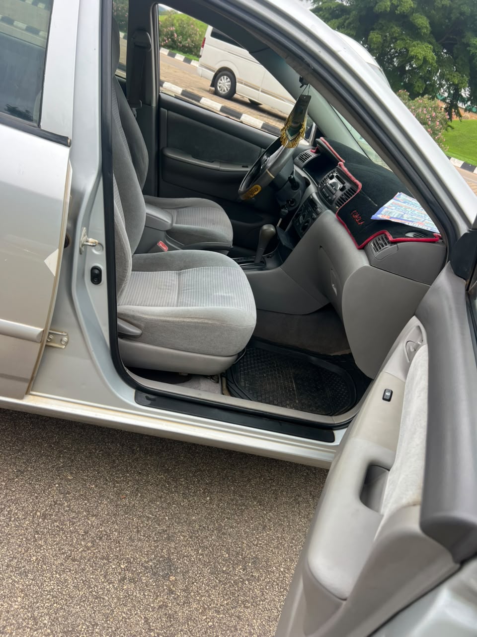 
								Tops grade  Toyota Corolla 2006 model with an excellent engine and gear ac chilling first body going for 5.9m Abuja full									