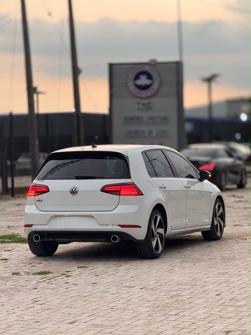 
								VOLKSWAGEN GOLF GTi  Foreign used 2020 Model  Original duty ☑️ 🏷️32.5m 📍Abuja full									
