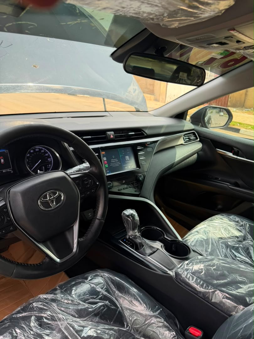 
								SUPER CLEAN FOREIGN USED TOYOTA CAMRY SE 2019 (LANDED 2 WEEKS AGO)  ORIGINAL DUTY 📃  PRICE: 28M 💰  ABUJA DEAL 📍  NATIONWIDE DELIVERY full									