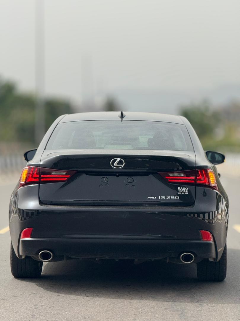 
								DISTRESS SALE FOREIGN USED 2015 Lexus is250 is available location Abuja price just 20.5M owner price faka faka we need money full									